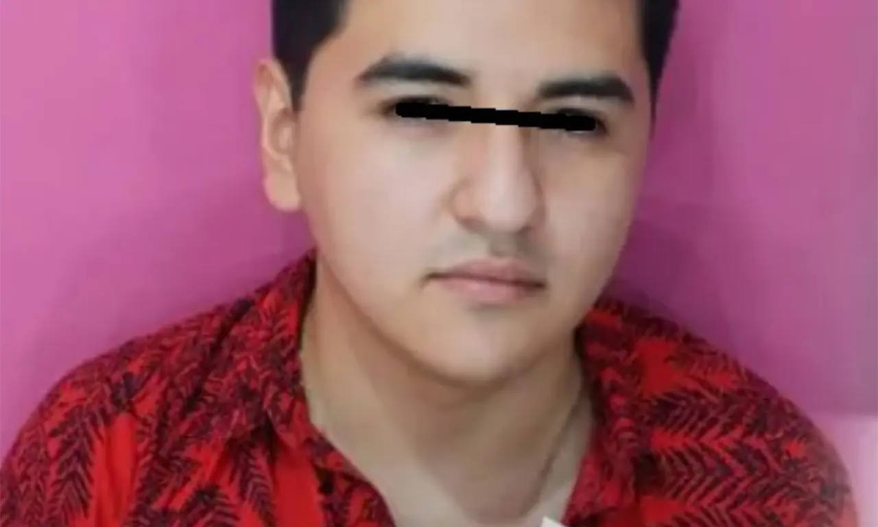  El casero del atacante relató cómo el joven utilizaba expresiones poco comunes en el contexto local, lo que despertó curiosidad, aunque nunca sospechas. 