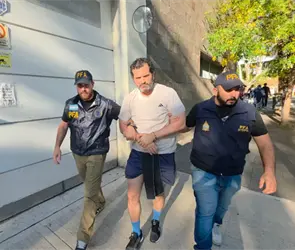 As&iacute; fue detenido Fernando Far&iacute;as Laguna, contralmirante de la Marina, acusado de liderar red de huachicol fiscal