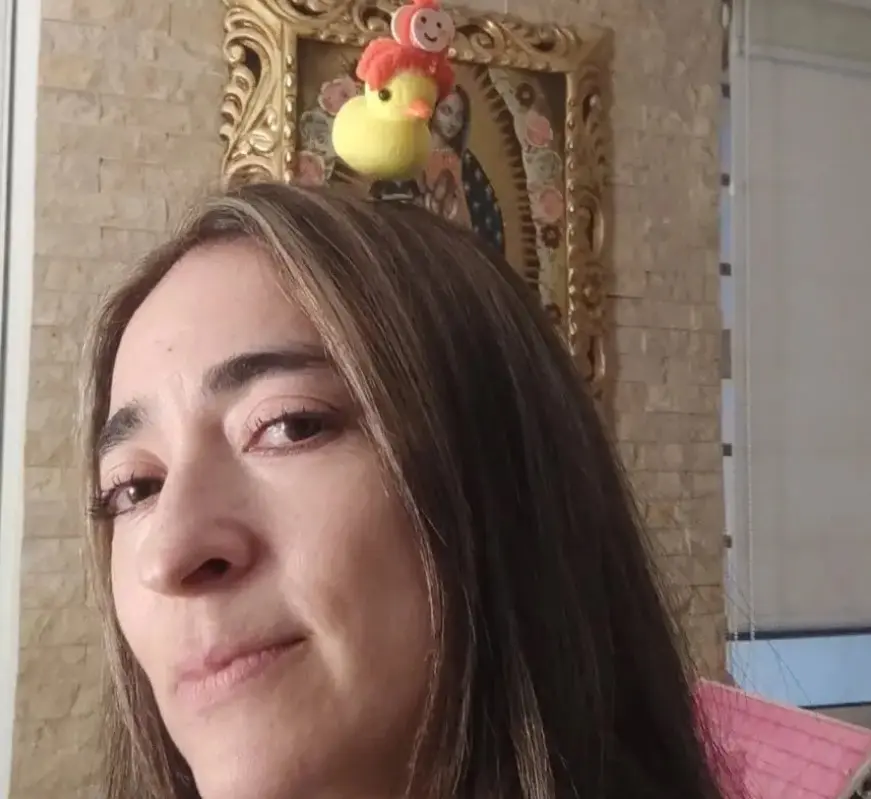 Se graduó como Ingeniera en Computación por la UNAM y desde hace años ejerce esa profesión, manteniéndose lejos de los reflectores.