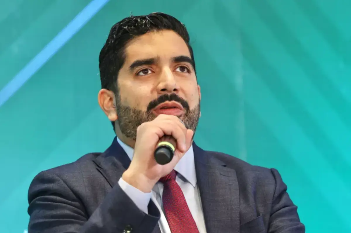  El posible relevo en la embajada de México en Estados Unidos perfila a Roberto Lazzeri en lugar de Esteban Moctezuma. 