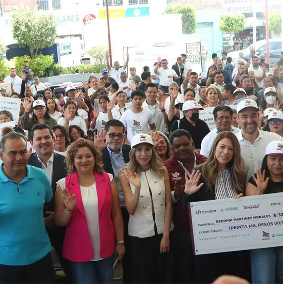 Puebla entrega cr&eacute;ditos a emprendedores con el programa Tu Cr&eacute;dito Imparable