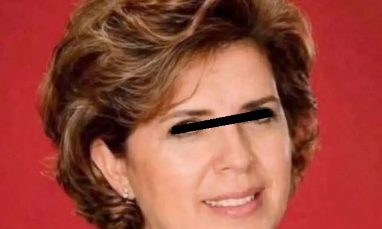  Este antecedente ha puesto bajo la lupa posibles conexiones que podrían influir en su actual situación como prófuga. 