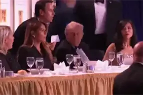 Evac&uacute;an a Trump en cena de la Casa Blanca; detienen al tirador