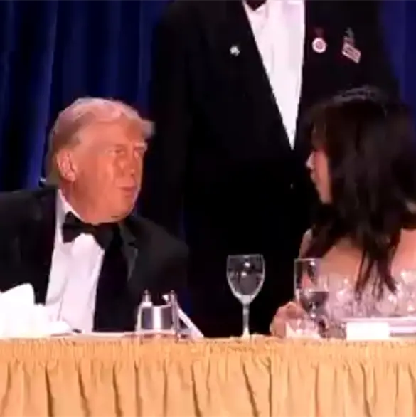 "&iexcl;H&aacute;gase a un lado, se&ntilde;or!": As&iacute; irrumpi&oacute; el tirador al evento de la Casa Blanca y Trump fue evacuado de inmediato