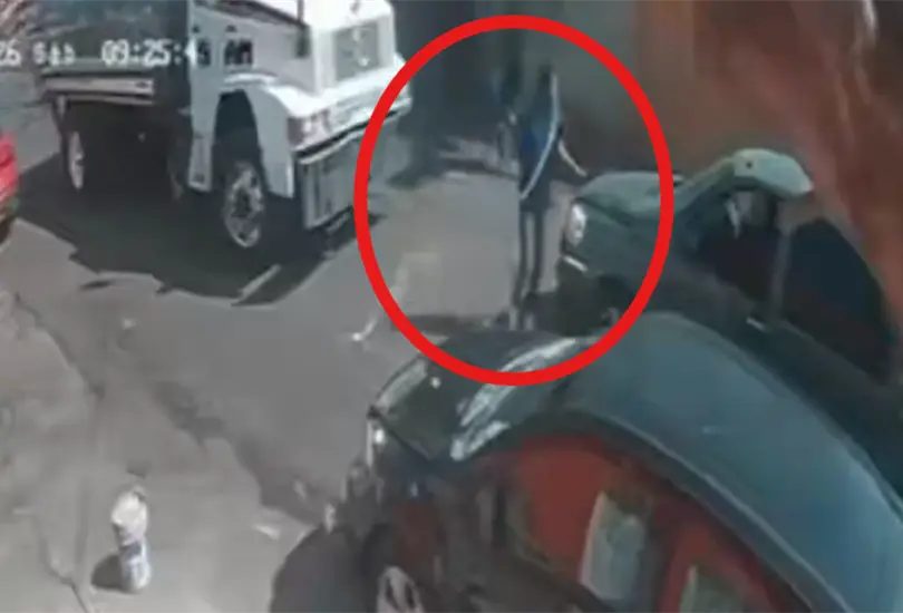 El momento previo a la agresi&oacute;n en Chimalhuac&aacute;n.