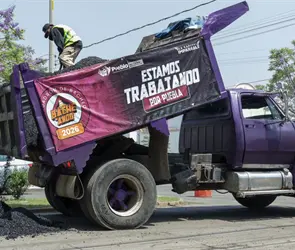 Supervisan bacheo en Puebla: trabajos avanzan en calle 20 Sur en El Mirador