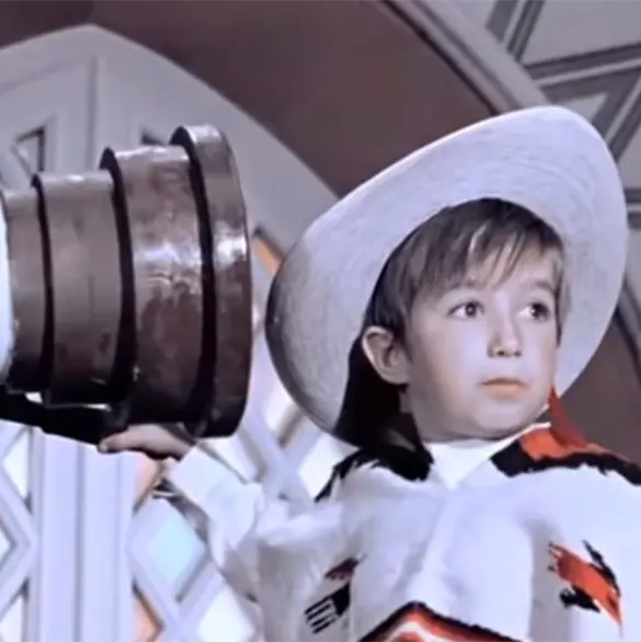 Actor de Pulgarcito reaparece trabajando como taxista tras pasar 19 a&ntilde;os en prisi&oacute;n