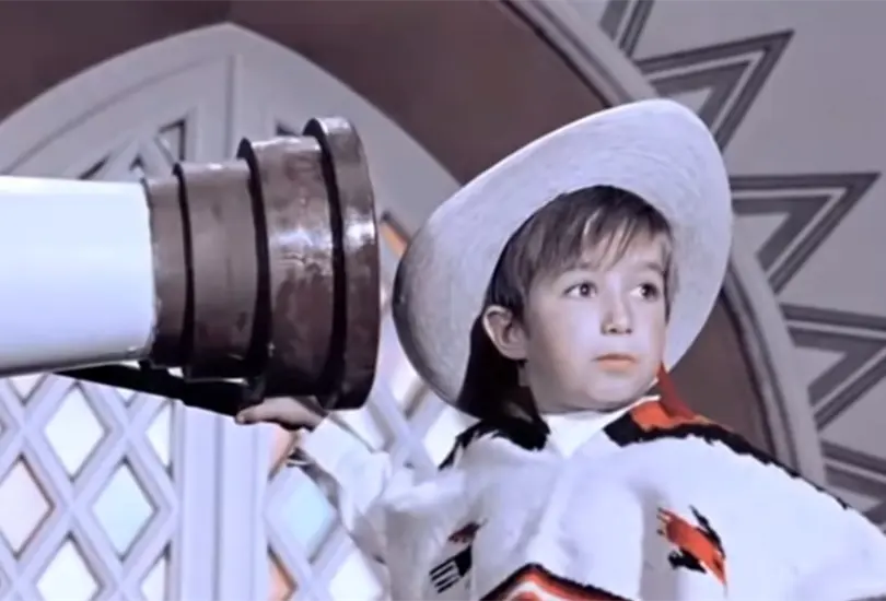 Ces&aacute;reo Quezadas en Pulgarcito