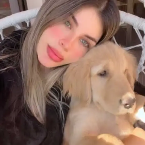 Suegra de Carolina Flores habría usado a “Luca”, el perro de la exreina, como excusa para ir a su casa