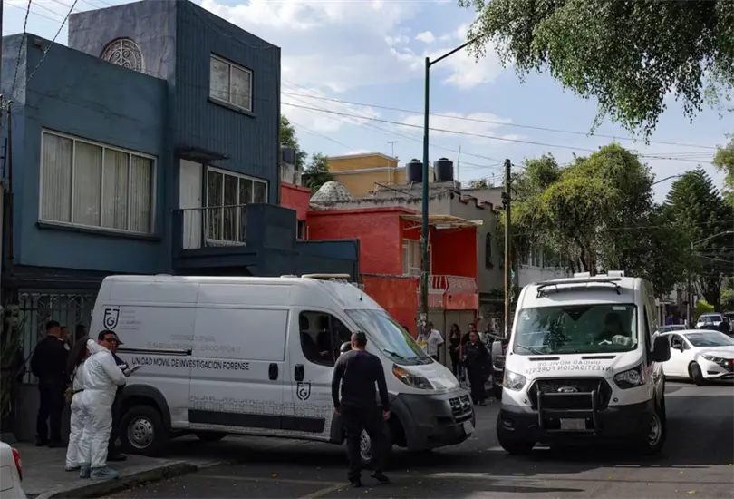 El hallazgo de una familia asesinada en su domicilio ha generado conmoci&oacute;n en Azcapotzalco.