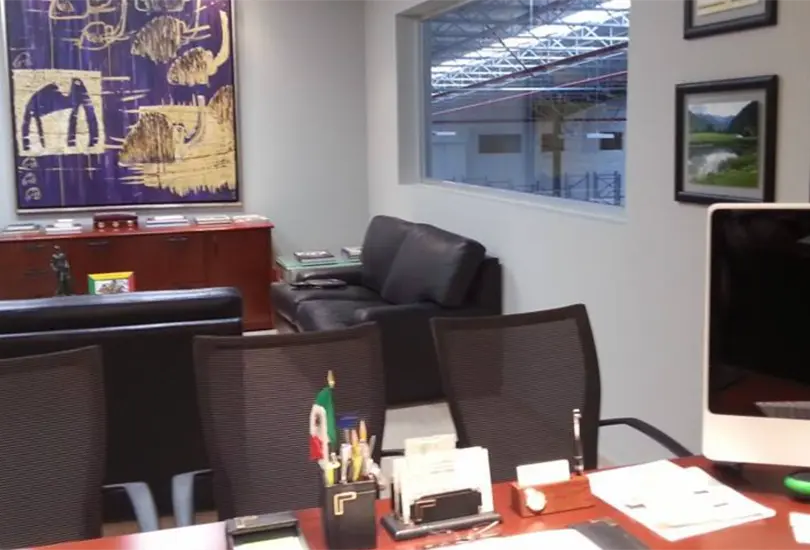 La familia que fue hallada muerta estaba integrada por su esposa y sus dos hijas menores de edad.