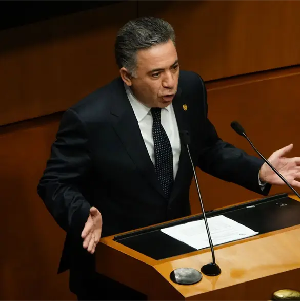 No solo Rub&eacute;n Rocha: &iquest;qui&eacute;n es Enrique Inzunza C&aacute;zarez, el senador de Morena acusado de narcotr&aacute;fico?