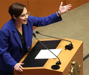 "M&eacute;xico est&aacute; feliz": Lilly T&eacute;llez celebra cargos de EE.UU. contra Rocha Moya