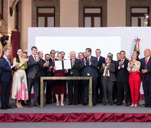 Sheinbaum impulsa el acero mexicano: Gobierno priorizar&aacute; compras nacionales