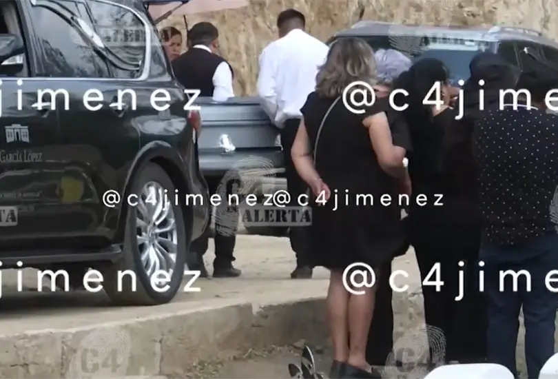 T&iacute;a exige justicia en despedida de familia asesinada en Azcapotzalco