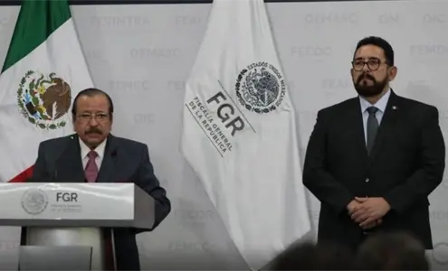 FGR frena presi&oacute;n de EE.UU. y asegura que no existen pruebas contra Rocha Moya