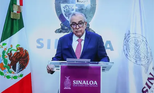Tengo la conciencia tranquila: Rocha Moya pide licencia tras investigaci&oacute;n por presuntos v&iacute;nculos con el narco