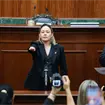 "Confiamos en su inocencia": Bonilla arranca su gobierno interino respaldando a Rocha Moya