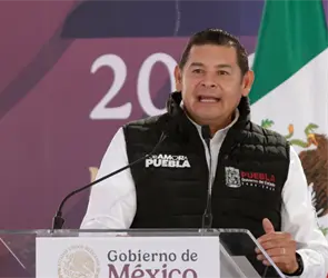 "Para eso es": Gobernador de Puebla justifica uso del helic&oacute;ptero oficial
