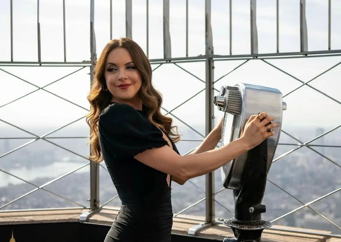 En 2020 contrajo matrimonio en secreto con el productor musical Michael Corcoran, conocido como Backhouse Mike, en una ceremonia privada realizada en Nueva Jersey.