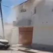 Grupo armado graba momento exacto en que balea la casa de Rocha Moya; se van como si nada