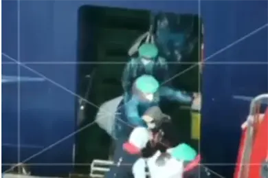 As&iacute; fue el desembarque de pasajeros del crucero MV Hondius afectado por el brote mortal de hantavirus