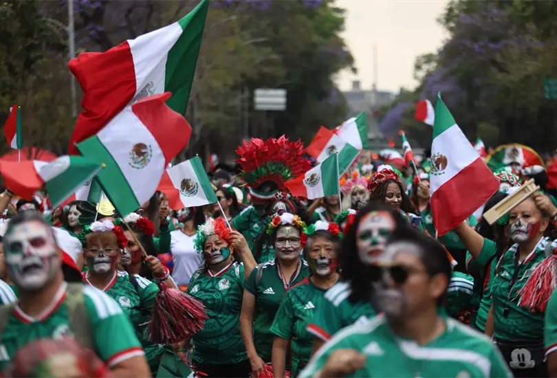 Además de representar una experiencia ligada al Mundial 2026, el esquema contempla capacitación laboral y una beca mensual para quienes sean aceptados. Además de representar una experiencia ligada al Mundial 2026, el esquema contempla capacitación laboral y una beca mensual para quienes sean aceptados.