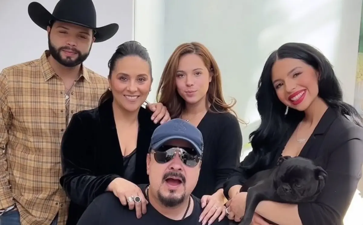  Familia Aguilar despide a su perro 