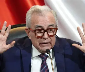 No dejar&eacute; de luchar: Rocha Moya comparece ante la FGR tras acusaciones de EE.UU. por presuntos nexos con Los Chapitos
