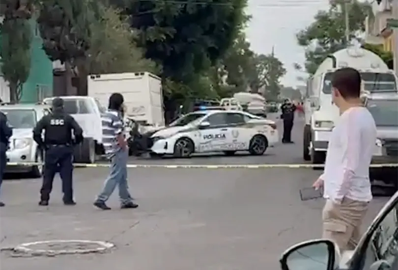 Caos y tensi&oacute;n en la Cl&iacute;nica 29 del IMSS tras la balacera en la GAM.