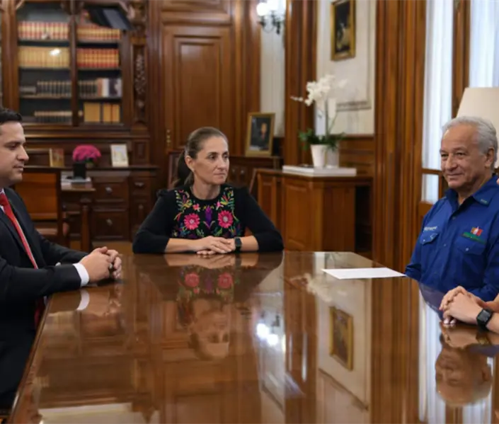 V&iacute;ctor Rodr&iacute;guez deja la direcci&oacute;n de Pemex; lo revelar&aacute; Juan Carlos Carpio 