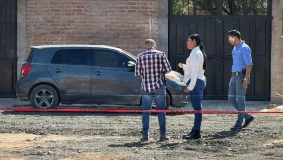  Otras dos hijas de la pareja lograron esconderse durante el ataque. 