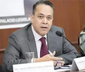 Enrique D&iacute;az, exsecretario de Rocha Moya, se habr&iacute;a entregado a EE.UU.