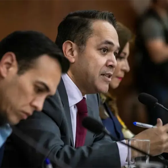 Enrique D&iacute;az Vega: &iquest;De qu&eacute; acusan al exsecretario de Finanzas de Rocha Moya?