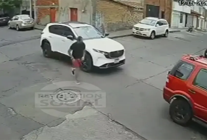 Autoridades investigan si el doble homicidio estar&iacute;a ligado a grupos criminales.
