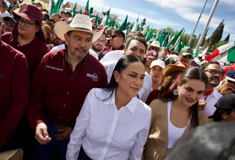 Así se vivió la marcha de Morena en Chihuahua contra Maru Campos entre bloqueos, protestas y consignas. Así se vivió la marcha de Morena en Chihuahua contra Maru Campos entre bloqueos, protestas y consignas.