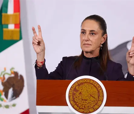 "No veo ning&uacute;n riesgo": Sheinbaum responde tras entrega de exsecretarios de Rocha Moya a EE.UU.