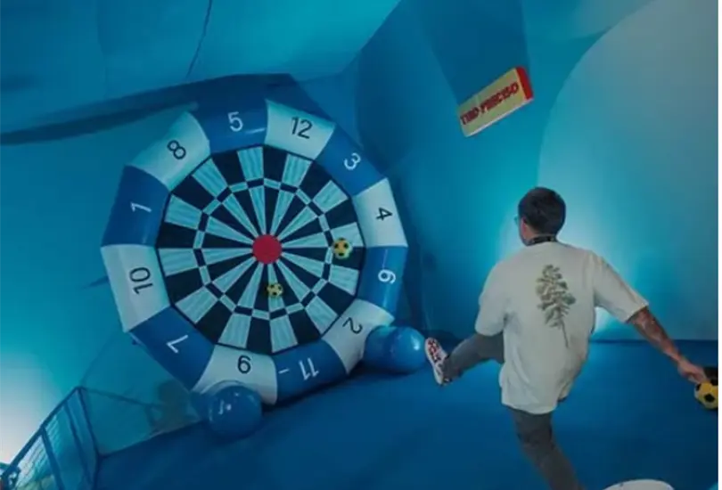 La propuesta combina din&aacute;micas interactivas, escenarios tem&aacute;ticos y espacios pensados para convivir con otros aficionados en pleno ambiente mundialista.