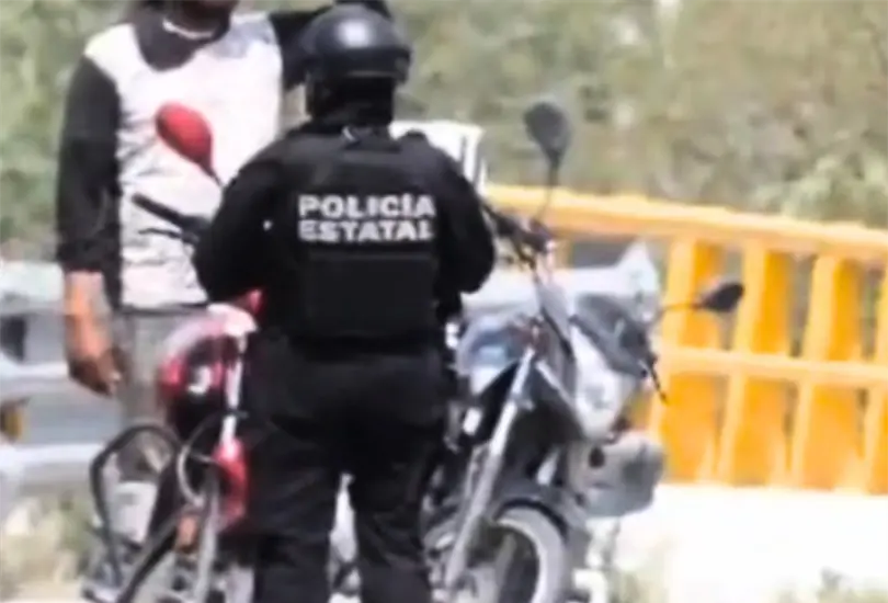 Juan Manuel, alias "El Pony", fue identificado como sobrino de Cecilio Torres Gervacio, propietario del rancho donde fueron asesinadas 10 personas. Juan Manuel, alias "El Pony", fue identificado como sobrino de Cecilio Torres Gervacio, propietario del rancho donde fueron asesinadas 10 personas.