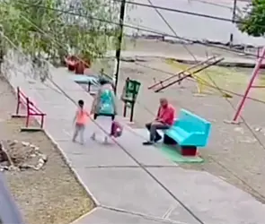 Adulta mayor es atacada con una piedra en plaza de Saltillo; detienen a hombre se&ntilde;alado como agresor