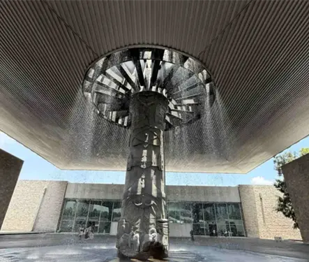Tragedia en el Museo Nacional de Antropolog&iacute;a: trabajador muere tras caer de m&aacute;s de 5 metros de altura