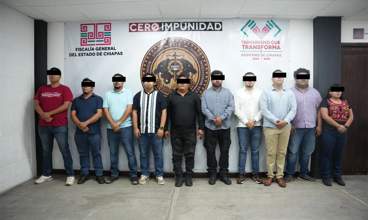  Detienen a 10 funcionarios de Chiapas por presunta tortura con bolsas de plástico 