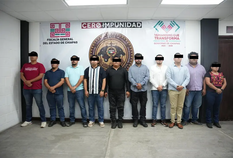 Detienen a 10 funcionarios de Chiapas por presunta tortura con bolsas de pl&aacute;stico