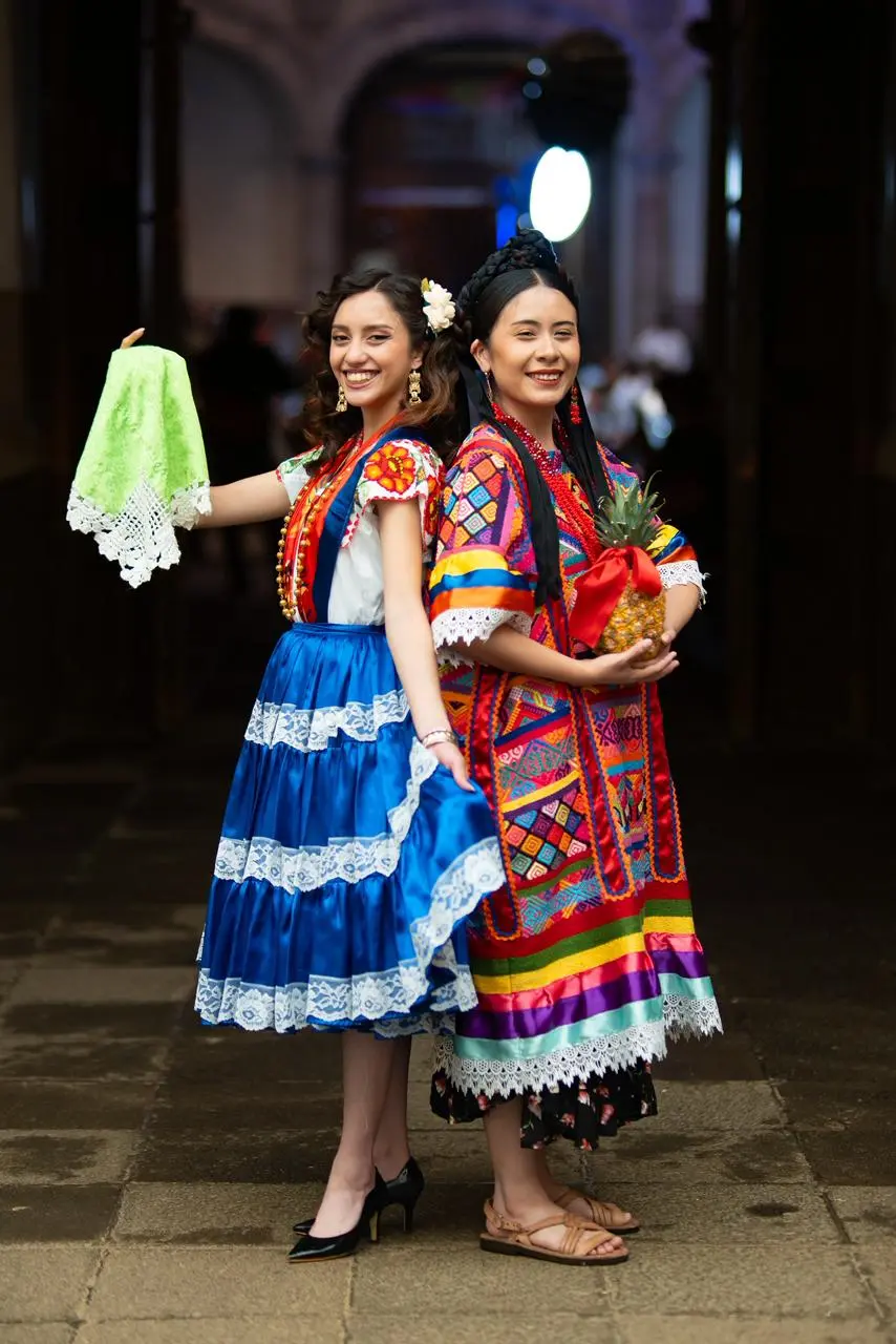 Cortes&iacute;a