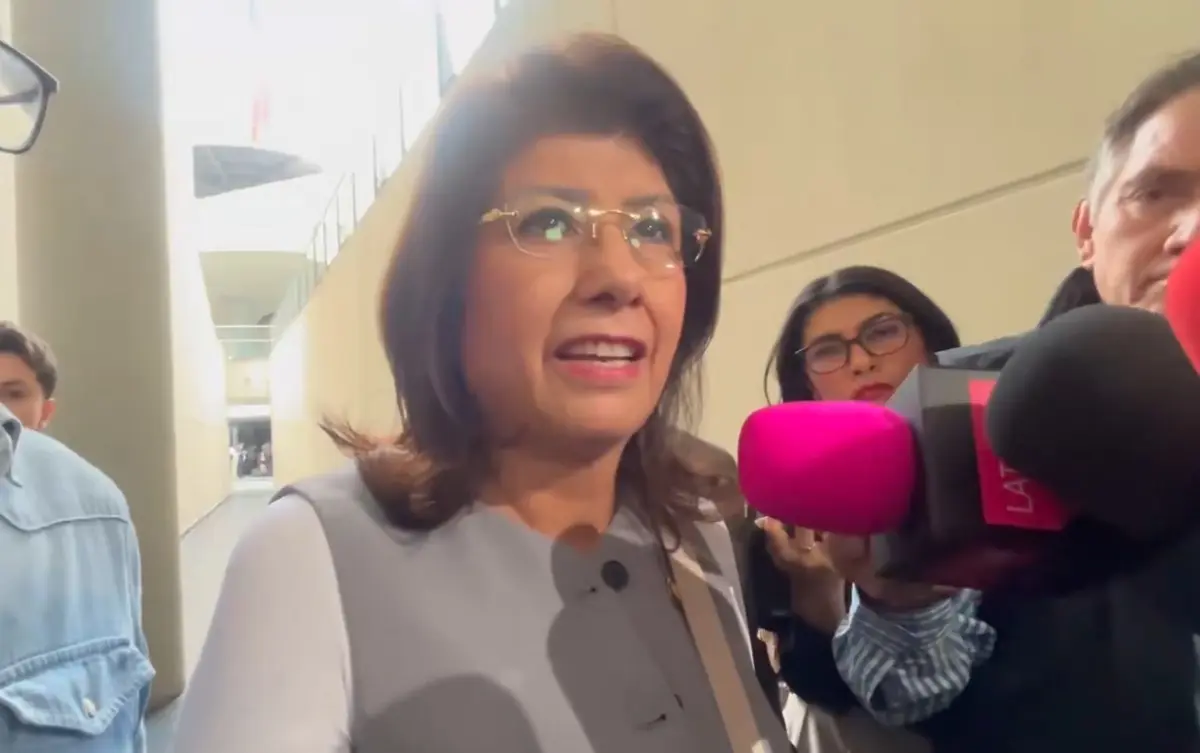 La legisladora también aprovechó para defender su gestión como presidenta municipal y destacó obras y resultados obtenidos durante su administración. Captura de pantalla.
