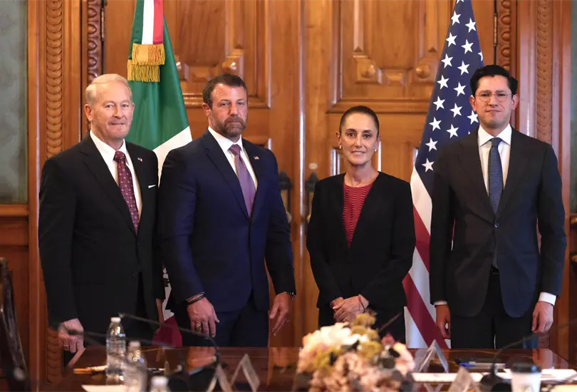 Sheinbaum y Markwayne Mullin acuerdan reforzar la cooperación entre México y EE.UU. Sheinbaum y Markwayne Mullin acuerdan reforzar la cooperación entre México y EE.UU.