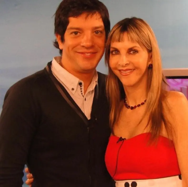 Está casada con el ingeniero Jorge Berman, quien además es hermano de la escritora y dramaturga Sabina Berman. Está casada con el ingeniero Jorge Berman, quien además es hermano de la escritora y dramaturga Sabina Berman.