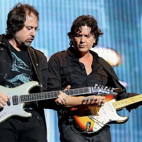 "Está en coma": Alejandro Marcovich, leyenda de Caifanes, sufre derrame cerebral "Está en coma": Alejandro Marcovich, leyenda de Caifanes, sufre derrame cerebral