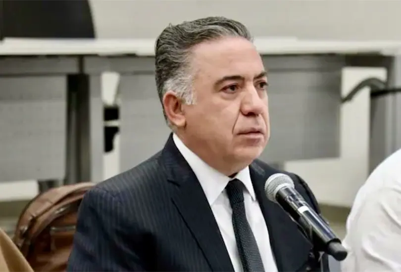 Enrique Inzunza reaparece con Javier Corral en restaurante de Culiac&aacute;n tras acusaciones de nexos con el crimen organizado