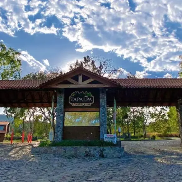 &iquest;Te sobran unos pesos? Gobierno subastar&aacute; terreno en el exclusivo fraccionamiento donde muri&oacute; "El Mencho"
